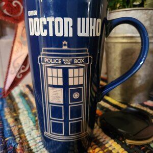 BBC Doctor Who16 oz Blue, Disappearing Tardis Ceramic collectible mug
